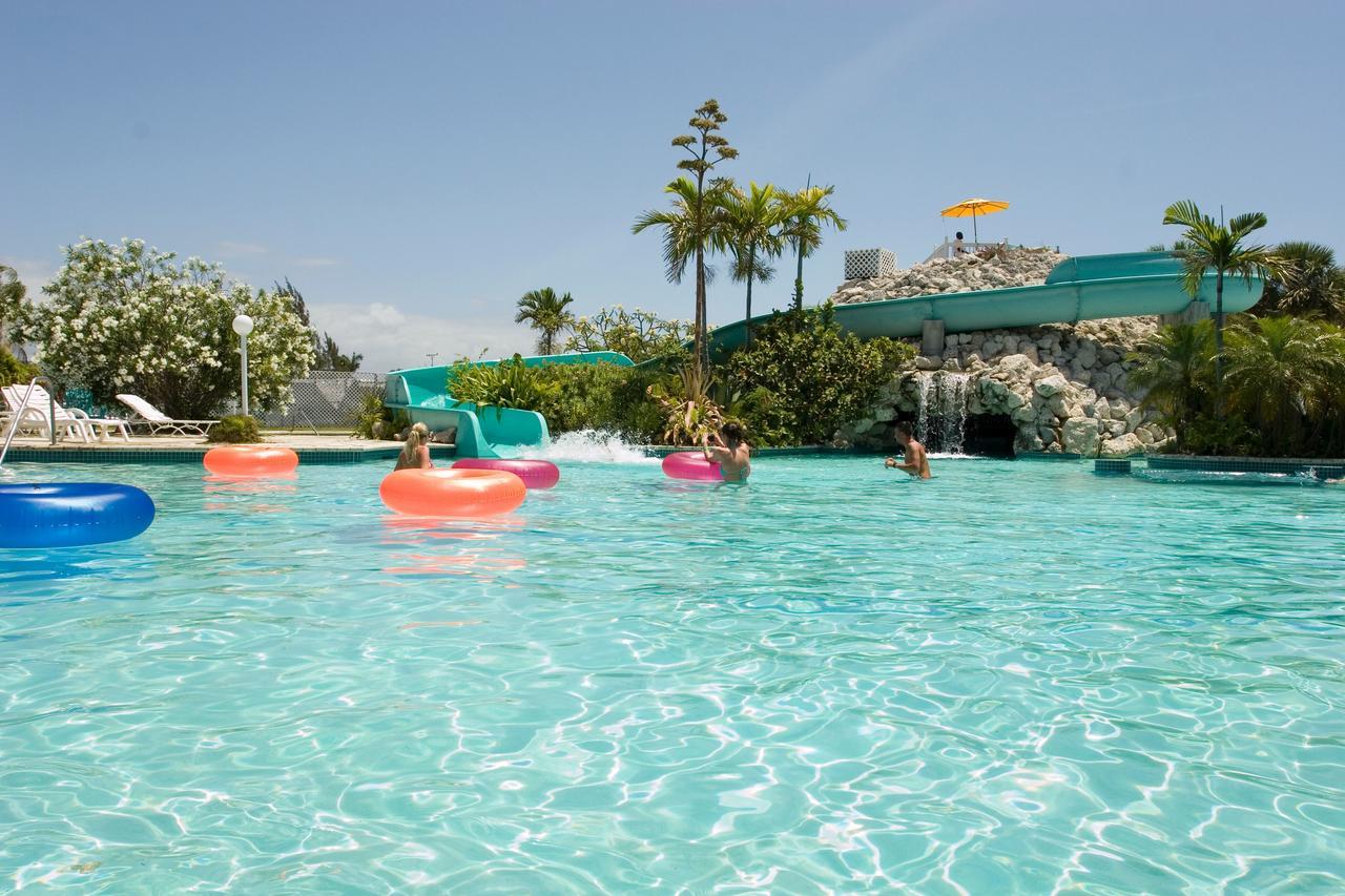 Flamingo Bay Hotel & Marina Freeport Eksteriør billede
